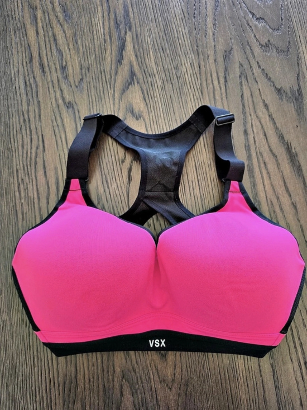 VSX Sport Women's Pink & Black Size 34DD Like New